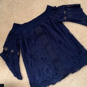 Beautiful lace off the shoulder shirt